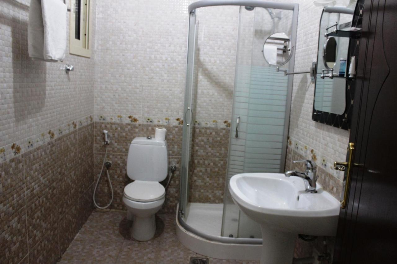 شقق حديقة الزهور 1 للشقق المخدومة Yanbu Exterior photo